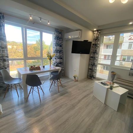Appartamento Уютен Нов Апартамент - Стара Загора С Две Спални Esterno foto